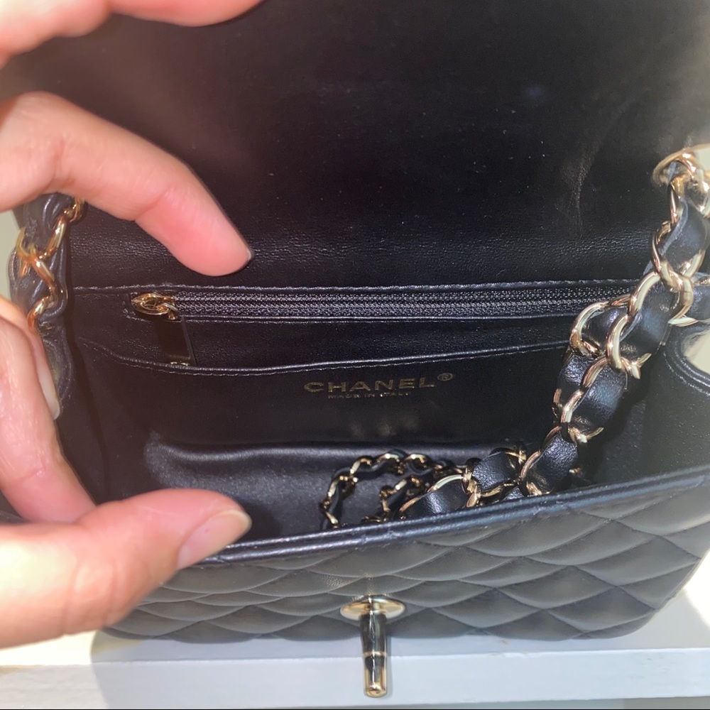 CHANEL SQUARE FLAP IN BLACK LAMBSKIN - Picture 9 of 12